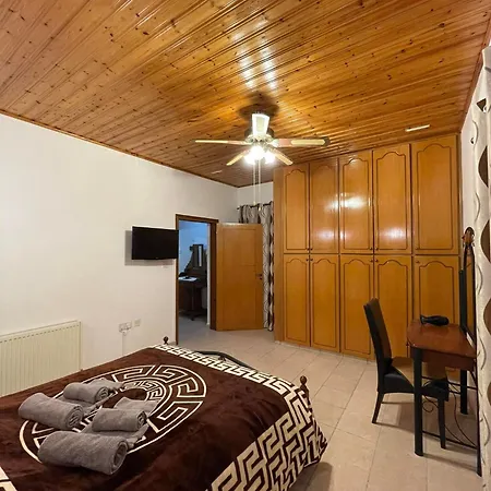 Mariarodes House *