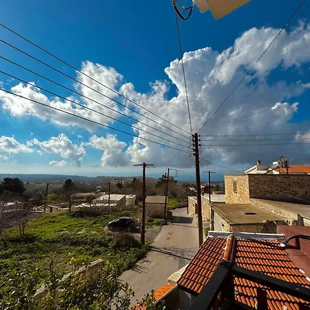 Holiday home Mariarodes House Pano Arodes