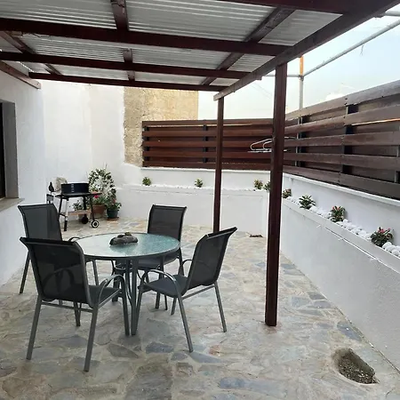Mariarodes House