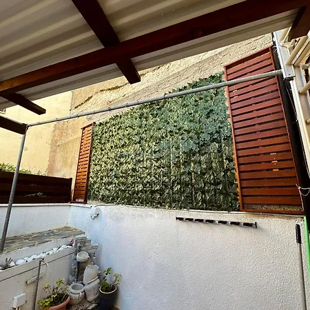 Holiday home Mariarodes House *