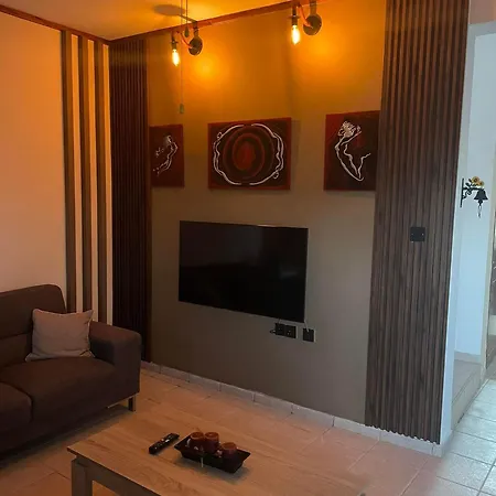 Mariarodes House Holiday home Pano Arodes